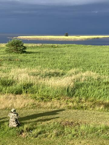 Beautiful Seaside Villa, 30 min from Moncton ! gallery image 3