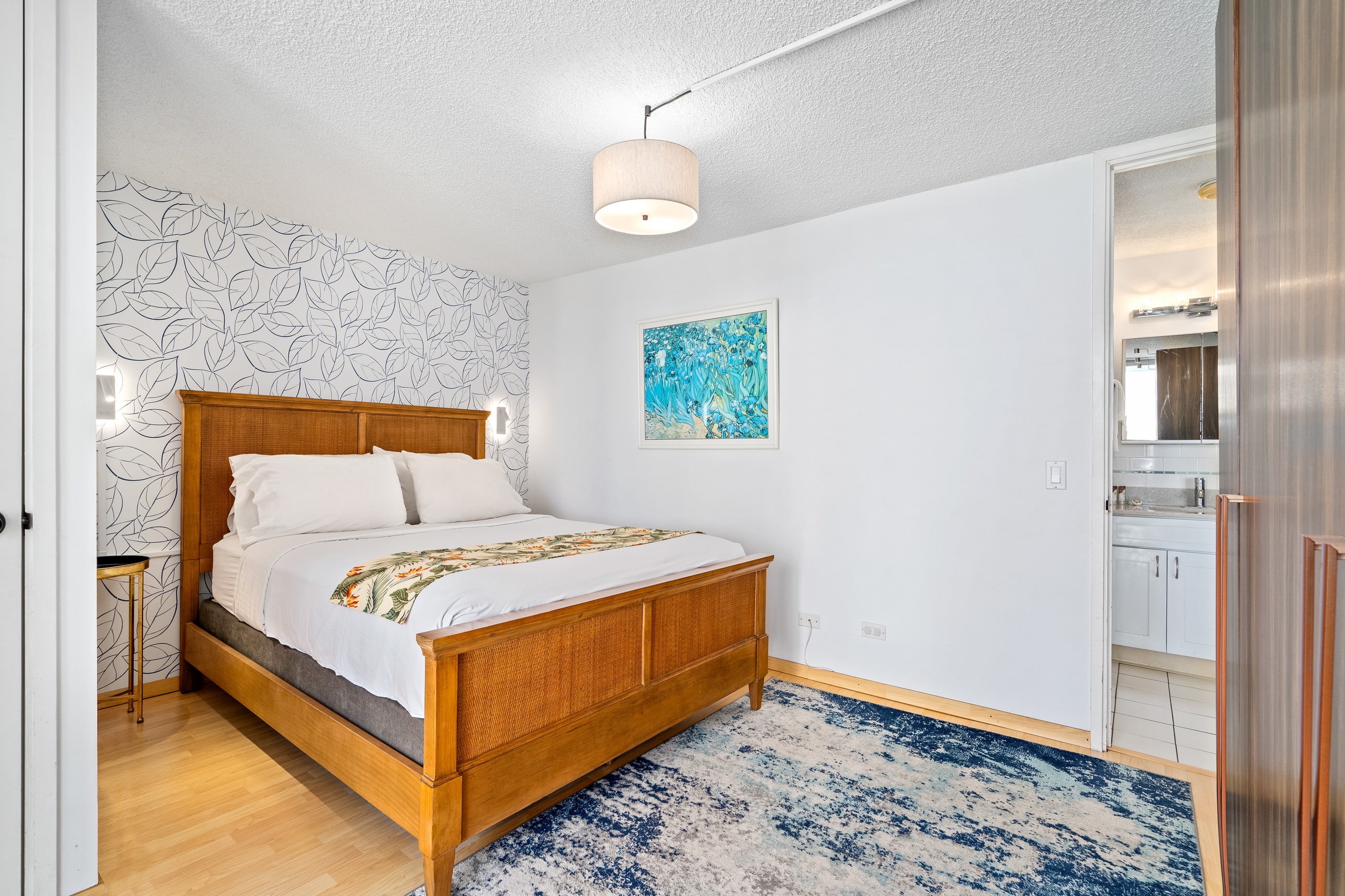 TWP 505 Spacious 1 bedroom condo w/full Kitchen - Image 16