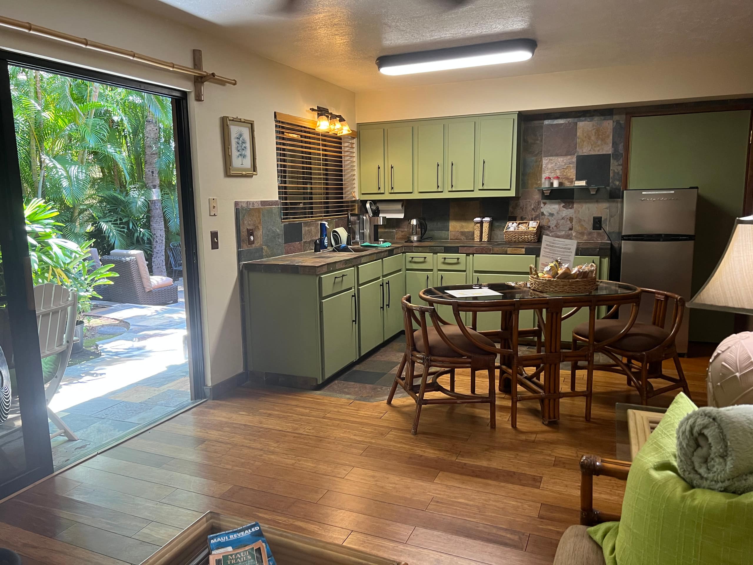 Kihei B&B Mango Suite, TA# 214-354-3296-01 - Image 1