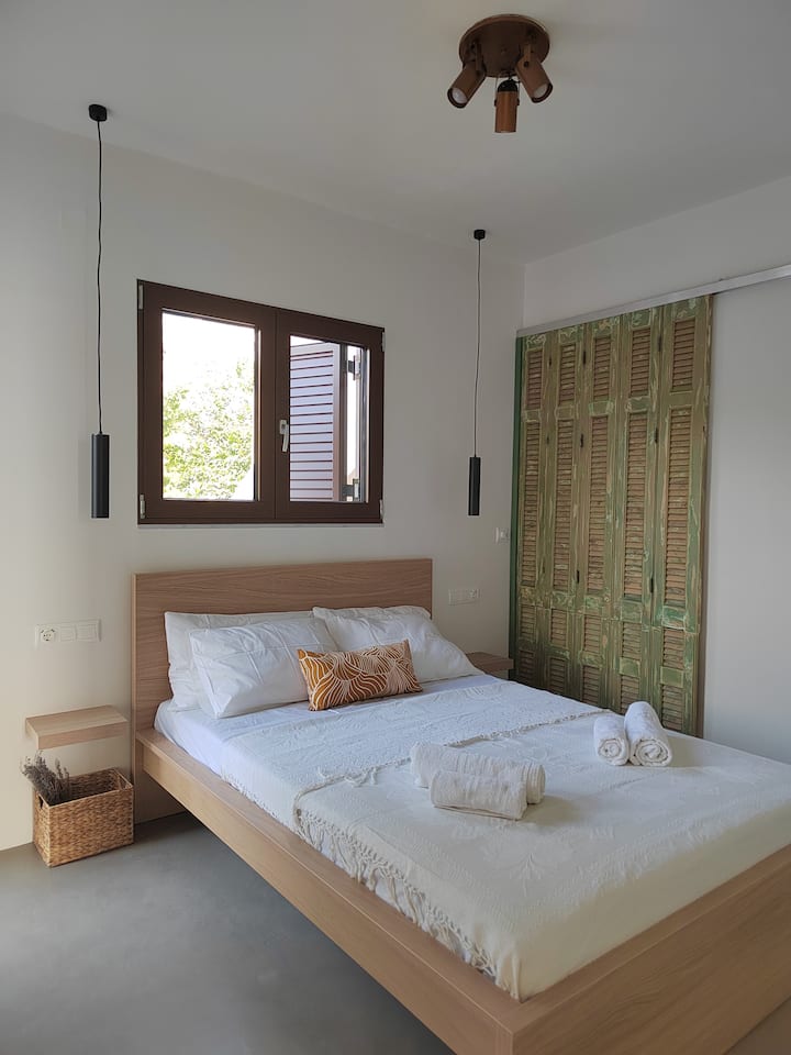 Ωμάτιο 1 / Chumba cha kulala 1