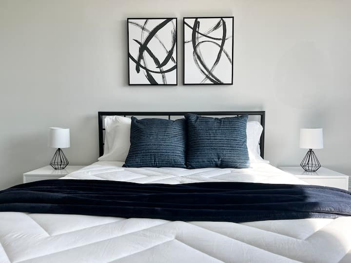 Odyssey at Keystone Superior 1BD/1BA Apartment Apartments for Rent