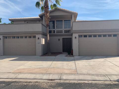 Needles 4 bedroom river home