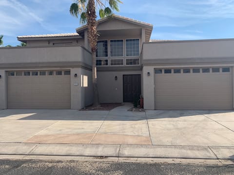 Needles 4 bedroom river home