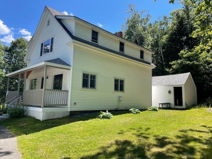 Cape Rosier 3 Bedroom Nestled in Nature Preserve Houses for Rent in