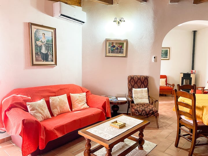 Dommo De Anzelina Very Centrally Located Apartment - Dorgali