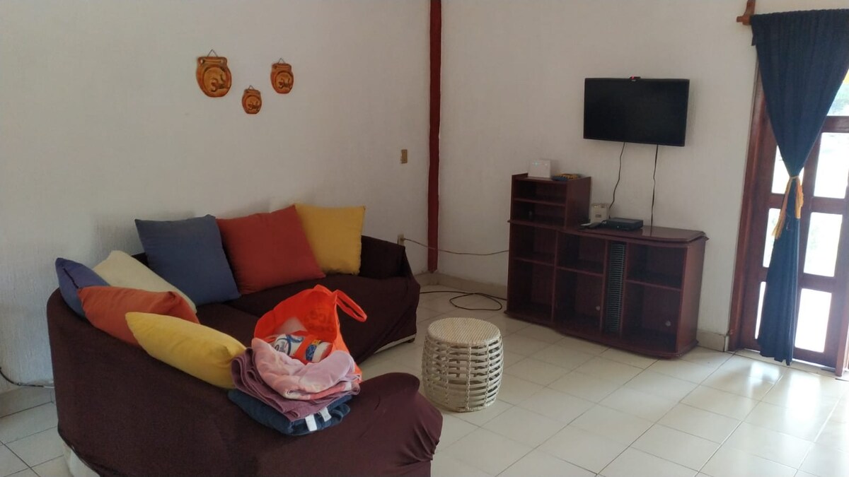 Top performing Airbnb: Nice, safe, and private villa in a subdivision in Ticumán