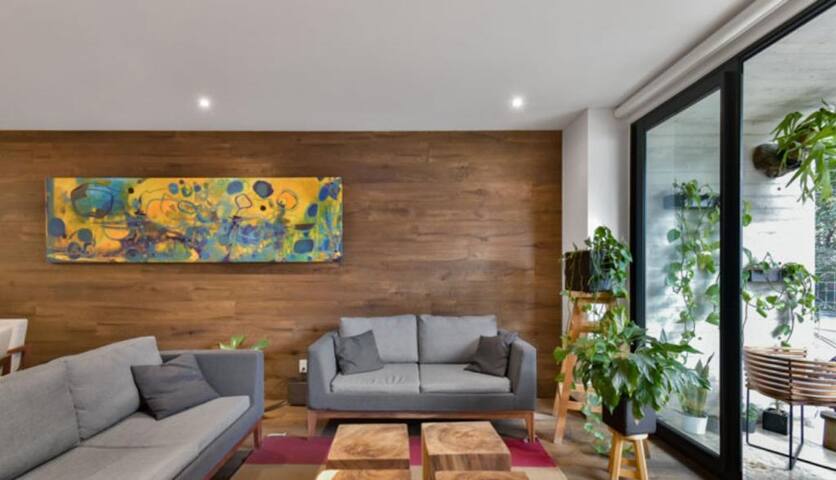 OTOCH: MI CASA TU CASA gallery image 3