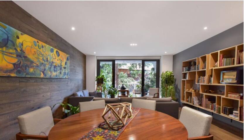 OTOCH: MI CASA TU CASA gallery image 5