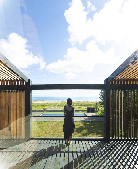 "La Negra" an Arauco oceanfront paradise