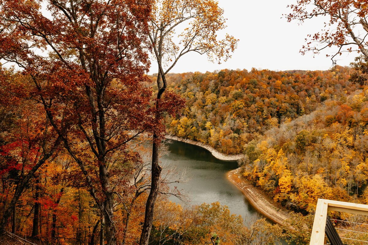 Morning Mist at Five Meadows Farms - Dome houses for Rent in
