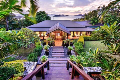 The BEST VIEW on Hamilton Island!