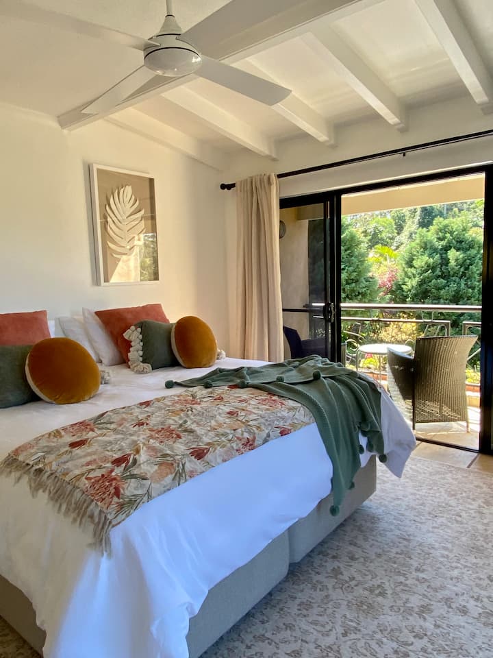 Can be split into single beds on request 