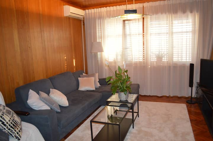 غرفة المعيشة