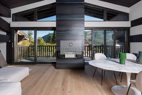 AURON LUXURY 4P NEW CHALET TYPE TOP FLOOR.