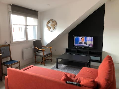 Annonce Airbnb populaire: Beautiful 3-bedroom apartment in a residence à Croix