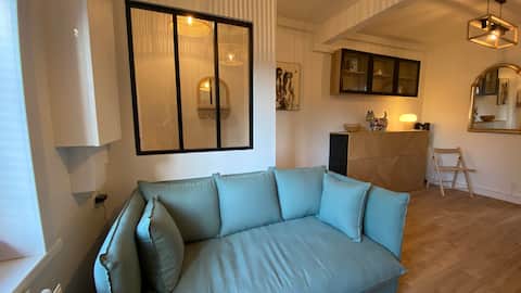 Airbnb performant: Croix Centre, Renovated House à Croix