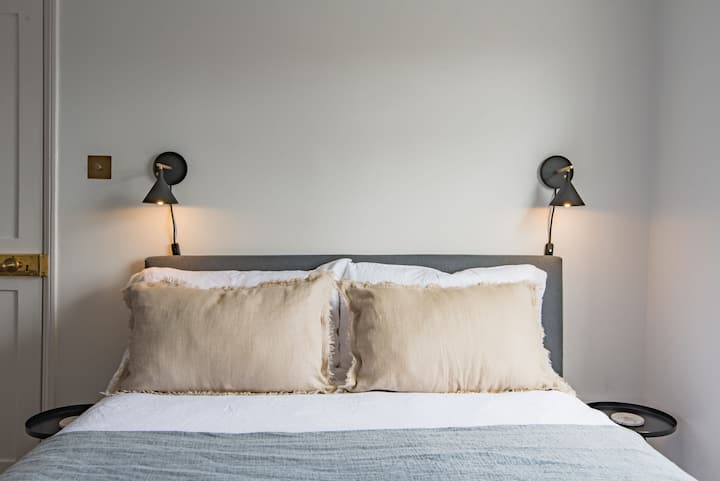 Second floor double bedroom