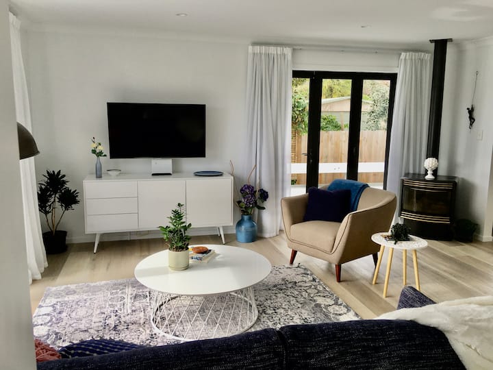 La Maison Bleue Cambridge- Distinctive & Inviting. - Cambridge