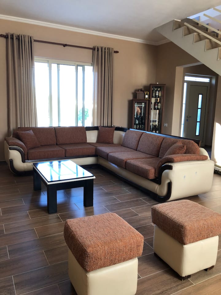 Sunnyside Villa - Albania