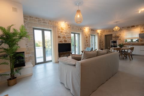 Top Airbnb: Villa Serendipity in Δήμος Πάργας