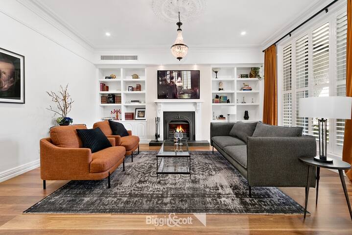 The Oslo “The Block”. 4Bed*4Bath*Parking*WiFi gallery image 2