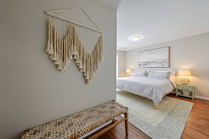 Modern Meets Culture – Newark Flagship gallery image 5