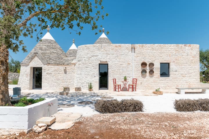 Trullo Topolino – Private Villa with Jacuzzi