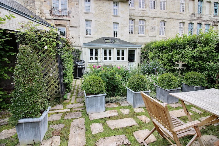 Très Jolie Maison De Ville Typique De Beaumont - Villers-sur-Mer