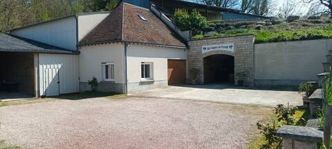 *Gîte Aux Grappes du Pressoir* 2 km from Beauval