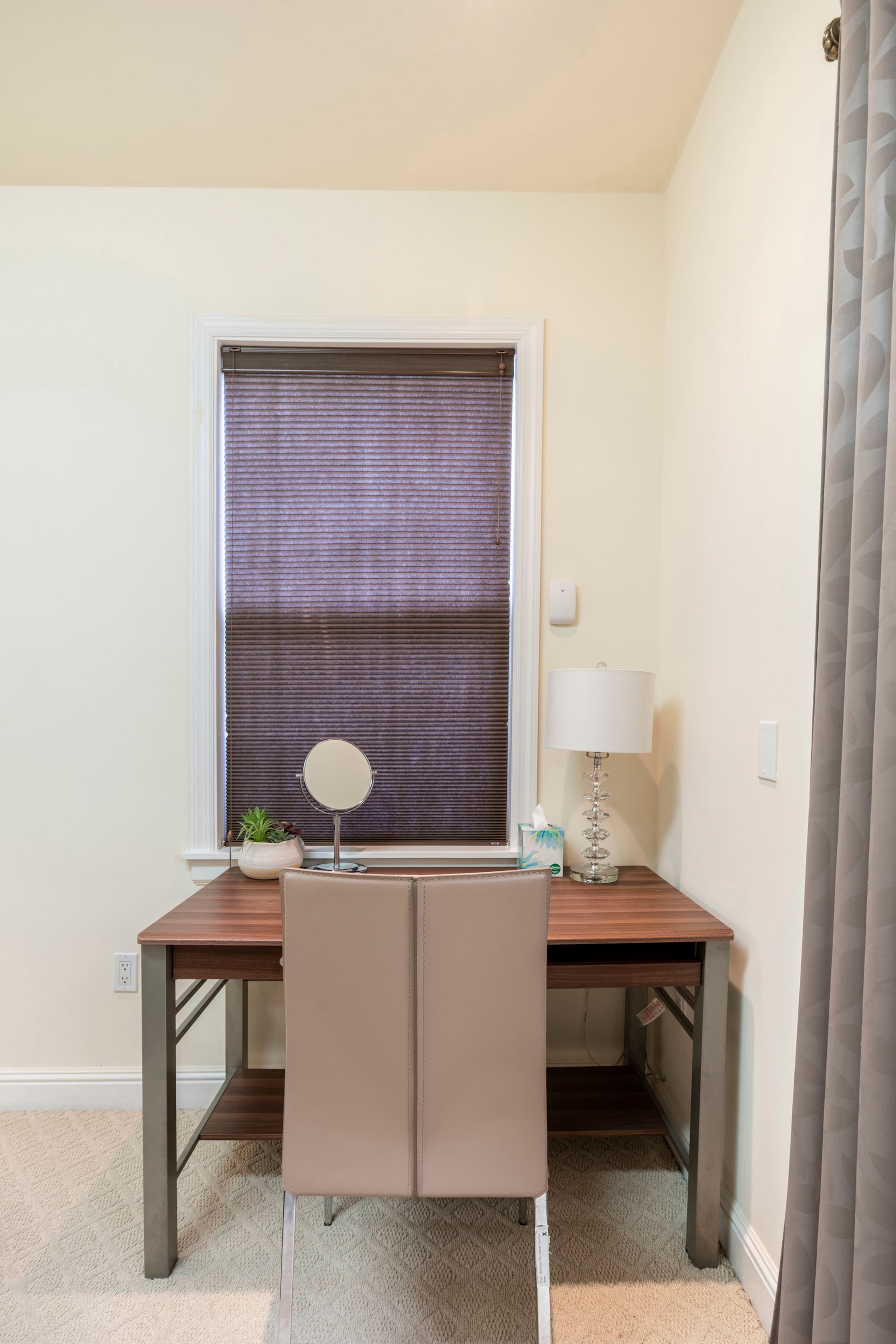 Home in San Francisco · ★4.92 · 2 bedrooms · 3 beds · 1 bath - Image 23
