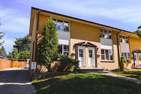 The Strathroy Stay #2