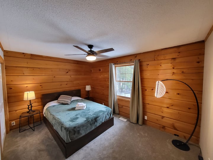 Primary Bedroom With Water Views!