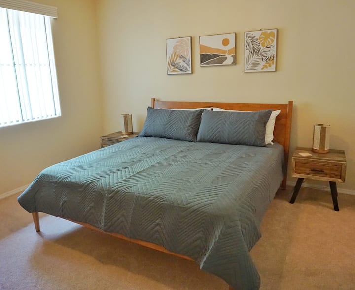 Bedroom - King bed with a DreamCloud mattress. Super comfy! Walk-in closet with shelves, luggage racks, and an extra blanket. 
An ensuite bathroom or adjoining bathroom with double sinks, shower/tub combo, and towels. 