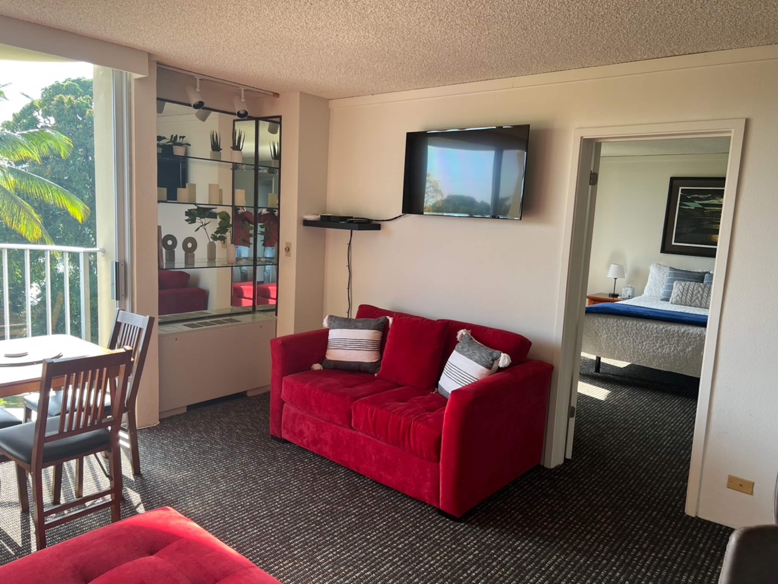 Condo in Hilo · ★4.91 · 2 bedrooms · 2 beds · 2 private baths - Image 11