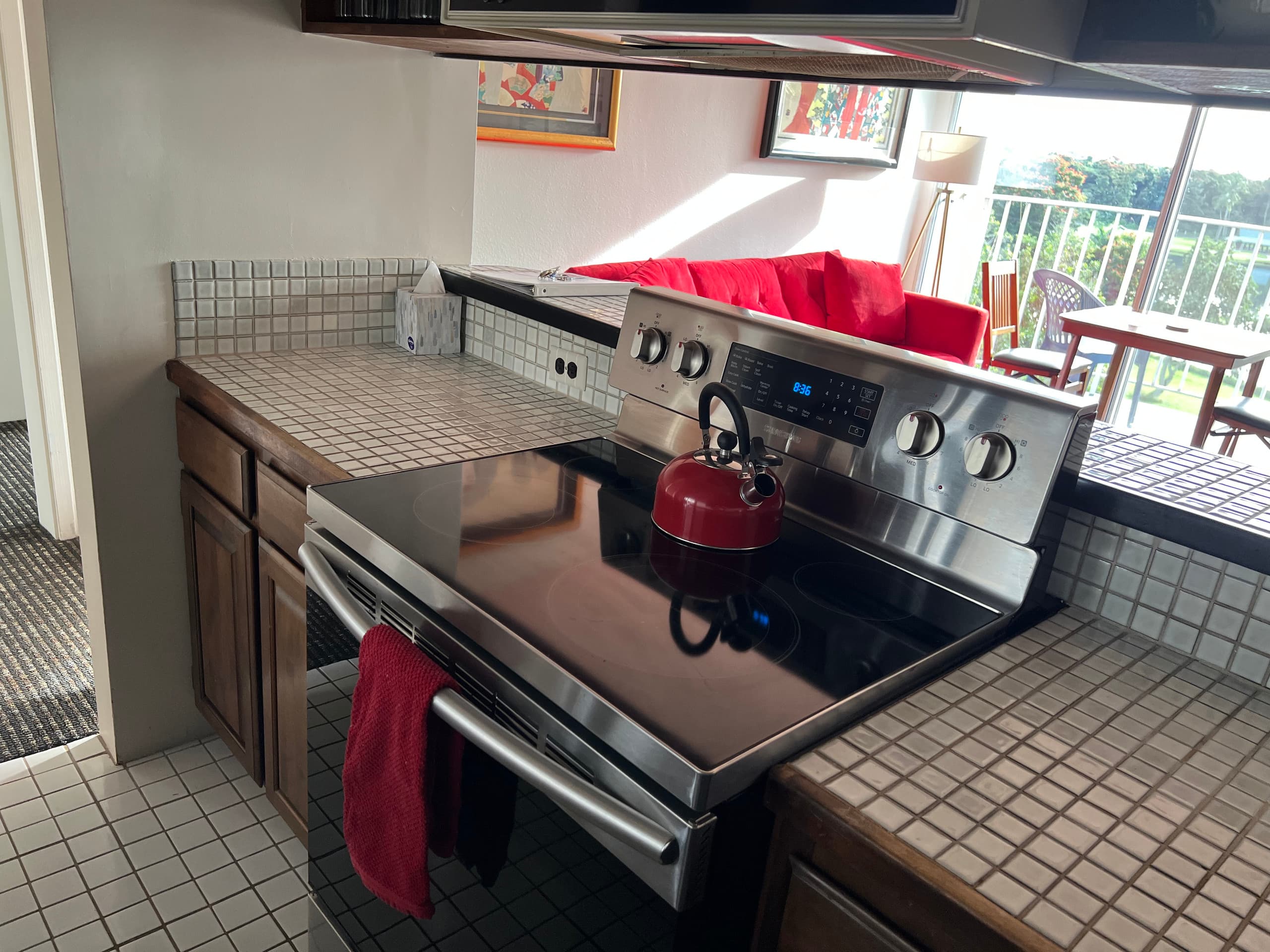 Condo in Hilo · ★4.91 · 2 bedrooms · 2 beds · 2 private baths - Image 5