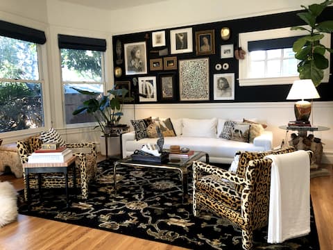 Successful Airbnb property: Designer’s 1900 Victorian Apartment in Inner Mission