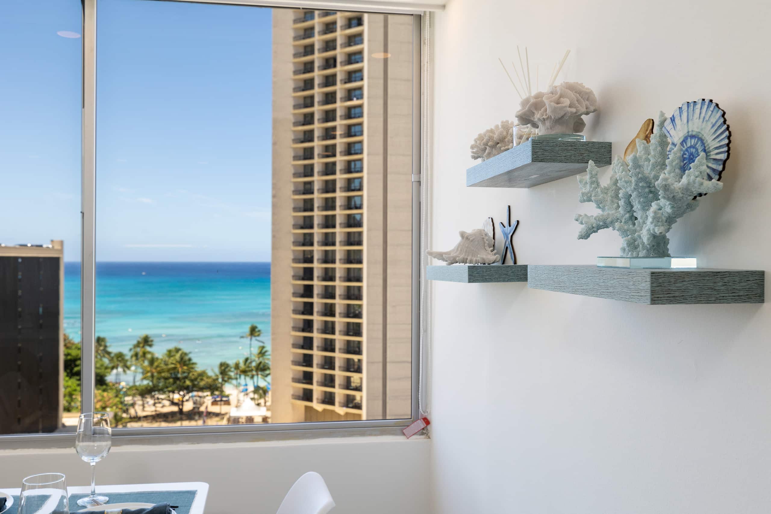 Condo in Honolulu · ★4.88 · 1 bedroom · 2 beds · 1 bath - Image 32