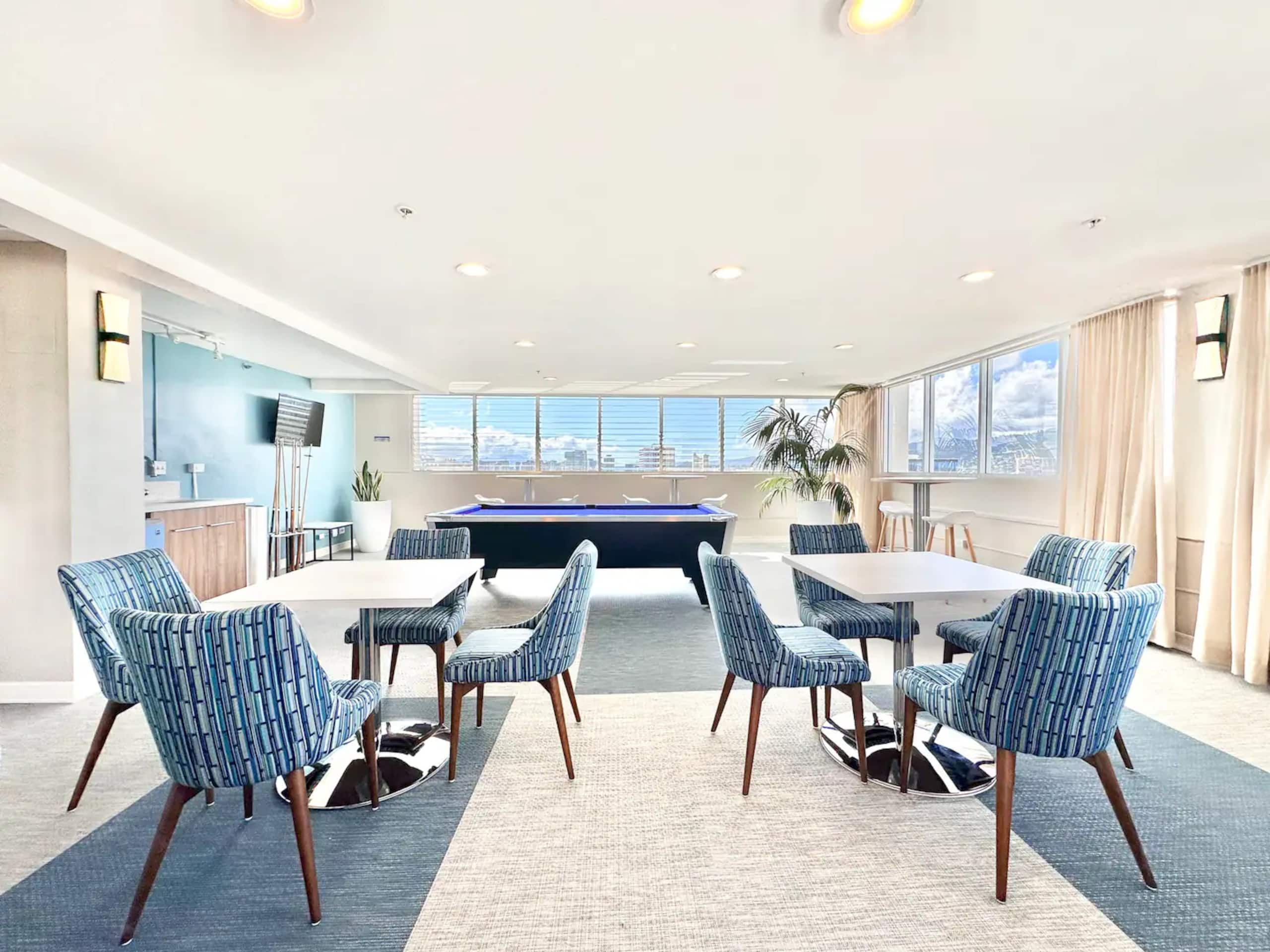 Condo in Honolulu · ★4.88 · 1 bedroom · 2 beds · 1 bath - Image 15