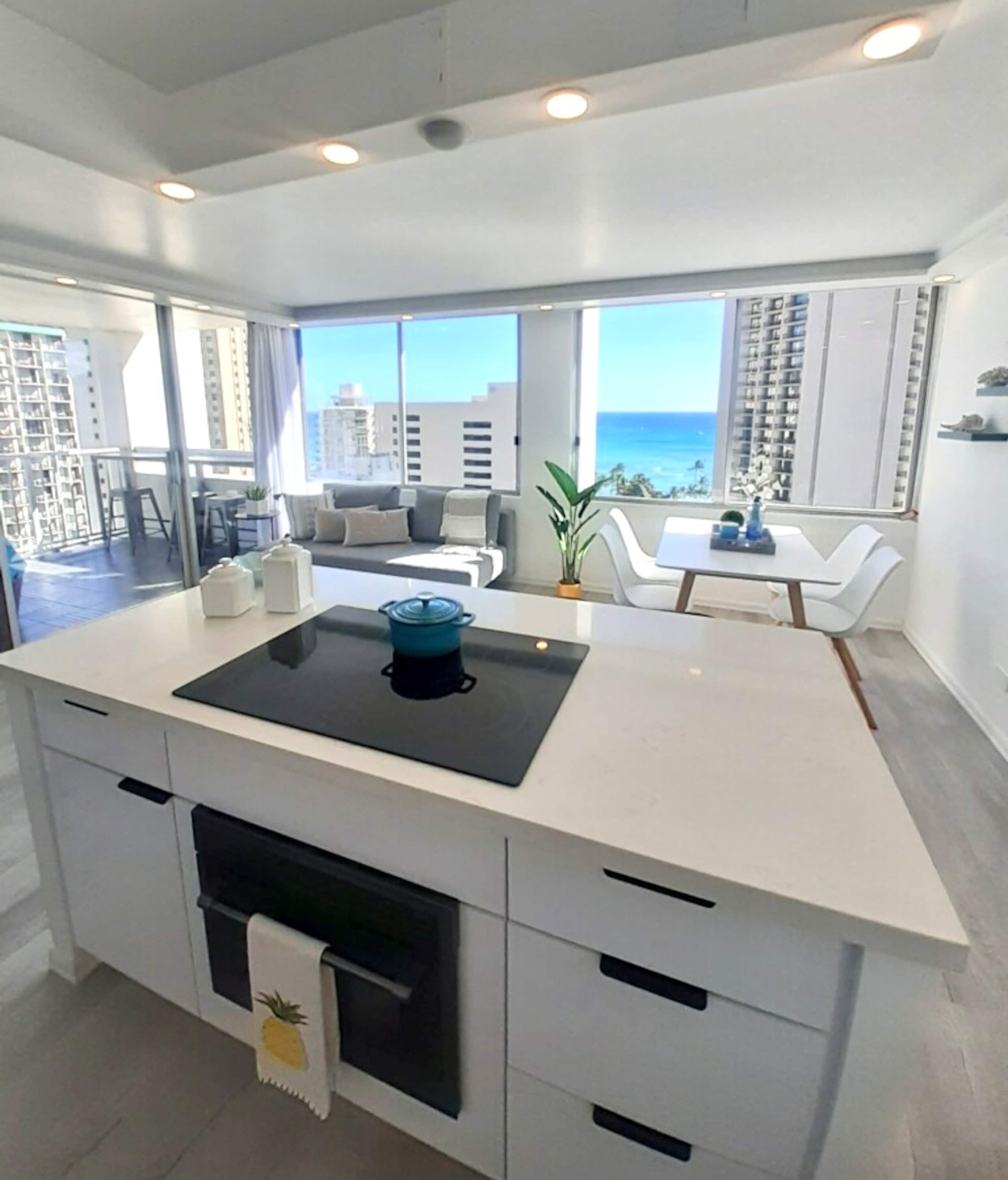 Condo in Honolulu · ★4.88 · 1 bedroom · 2 beds · 1 bath - Image 30