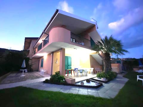 Top performing Airbnb: Ground floor apartment in Parghelia "Tropea" in Parghelia