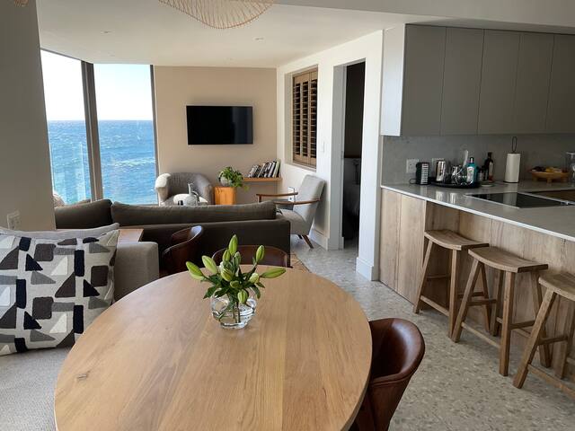 Portside Miramar, Bantry Bay gallery image 2