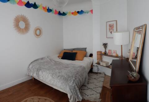 Cozy apartment, vintage decor in Montrouge