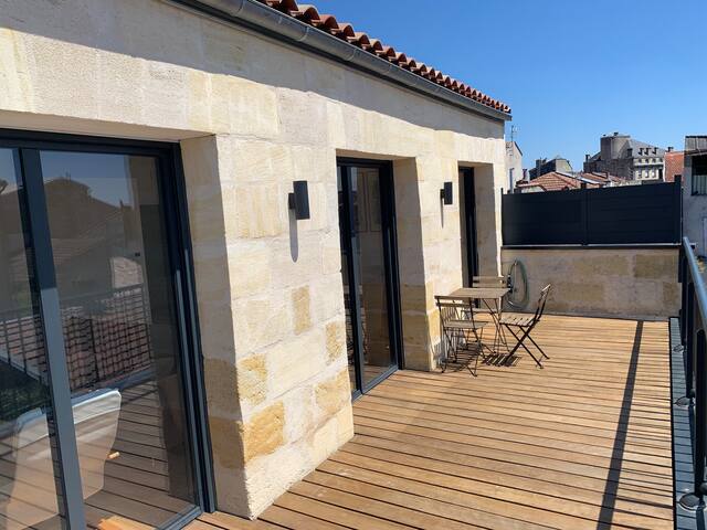 Bel appartement lumineux avec terrasse + climatisé