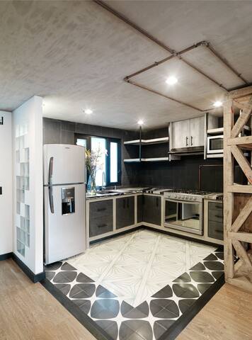 Industrial Amsterdam gallery image 5