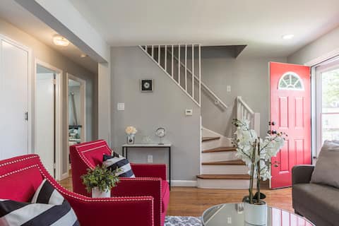 4 BDR Cape | 15 mins to Hartford | 25 mins to BDL