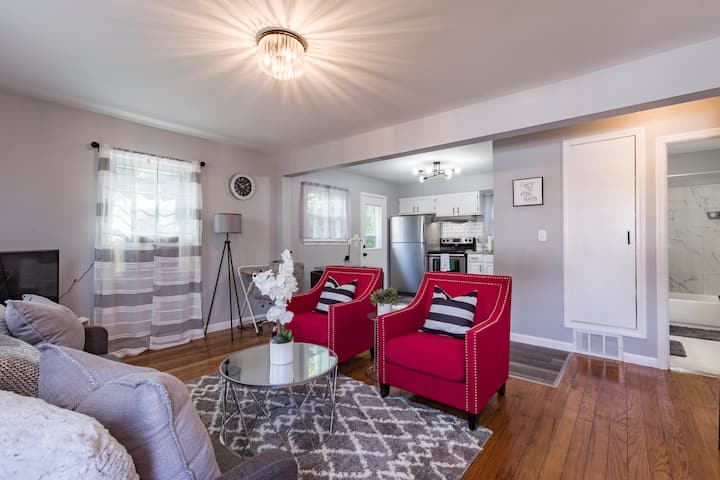 4 Bdr Cape | 15 Mins To Hartford | 25 Mins To Bdl - Carousel, Manchester