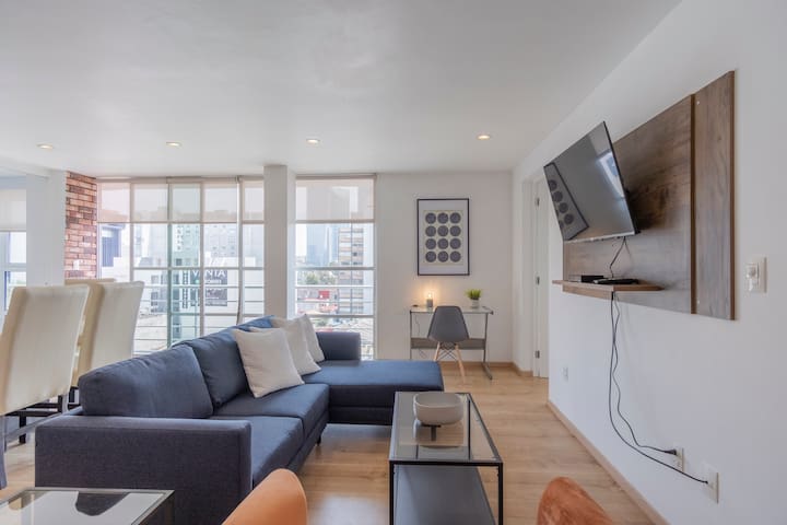 Lovely 3 bedroom Condo in Condesa W/ Amazing views