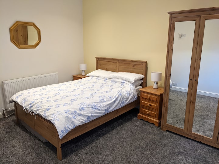 5 Bedroom House in Center of Royal Leamington Spa