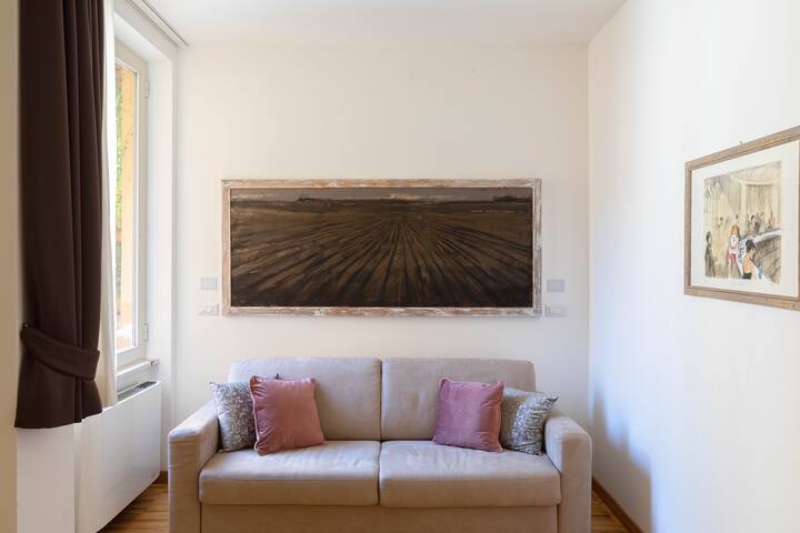 Stunning apartment, Belsiana St,Piazza di Spagna 2 gallery image 4