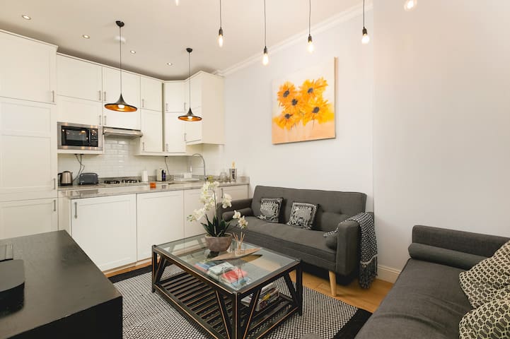 PenthouseStays managed Airbnb listing 3